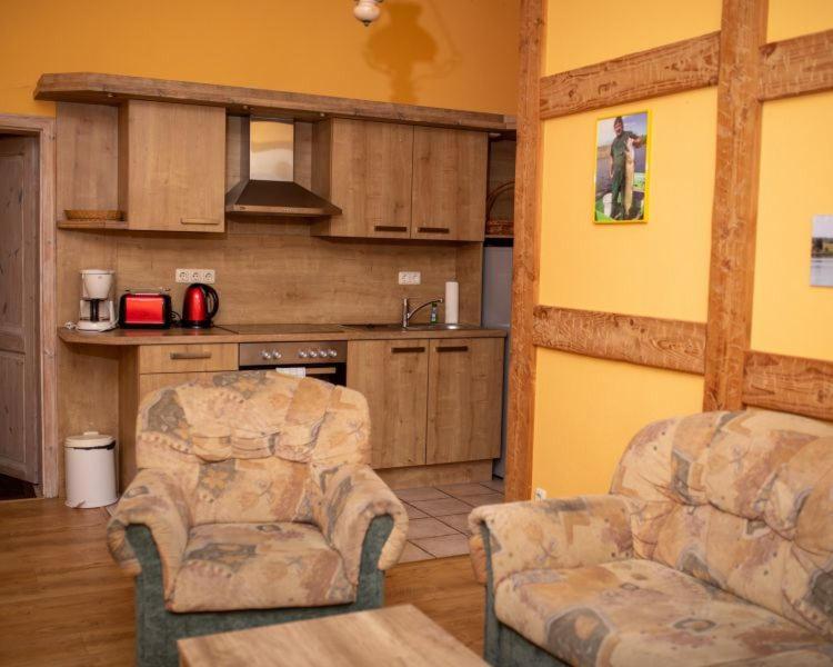 Landurlaub Auf Dem Mellenhof Apartment Funkenhagen ภายนอก รูปภาพ